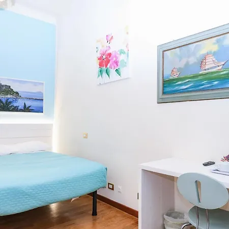 Lia Gasthuis La Spezia
